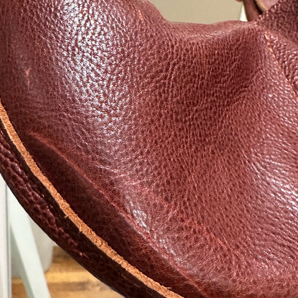 Portland Leather Goods Large Koala Bag - Picture 11 of 12